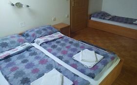 Apartment Sela